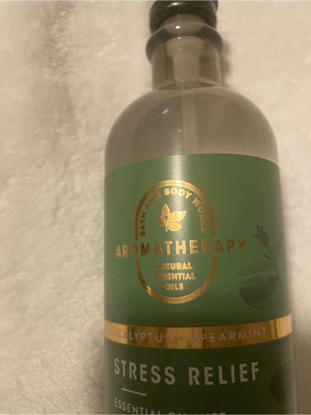 therapy Aromatherapy Stress Relief Eucalyptus & Spearmint - Green and Gold